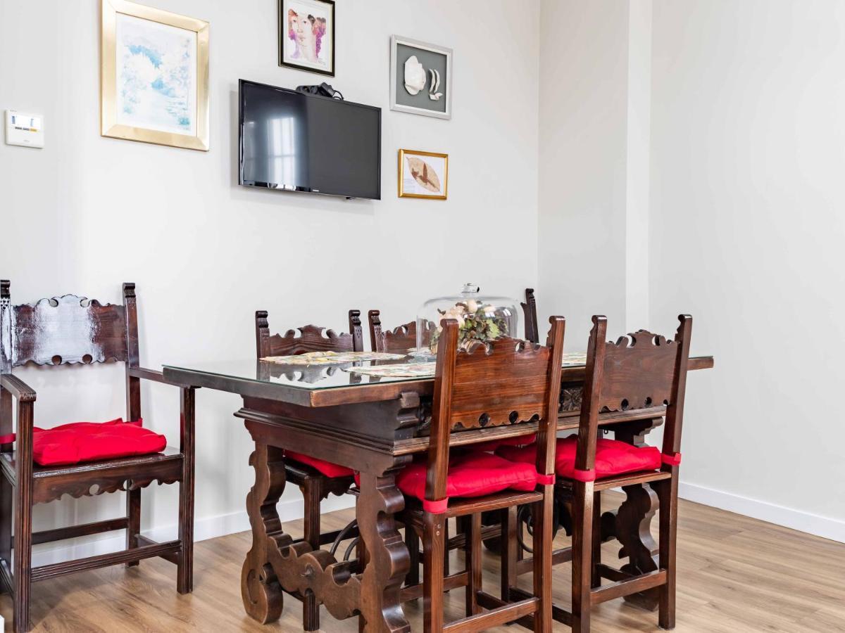 2 Bedrooms 2 Bathrooms - Triana- Sewilla Zewnętrze zdjęcie